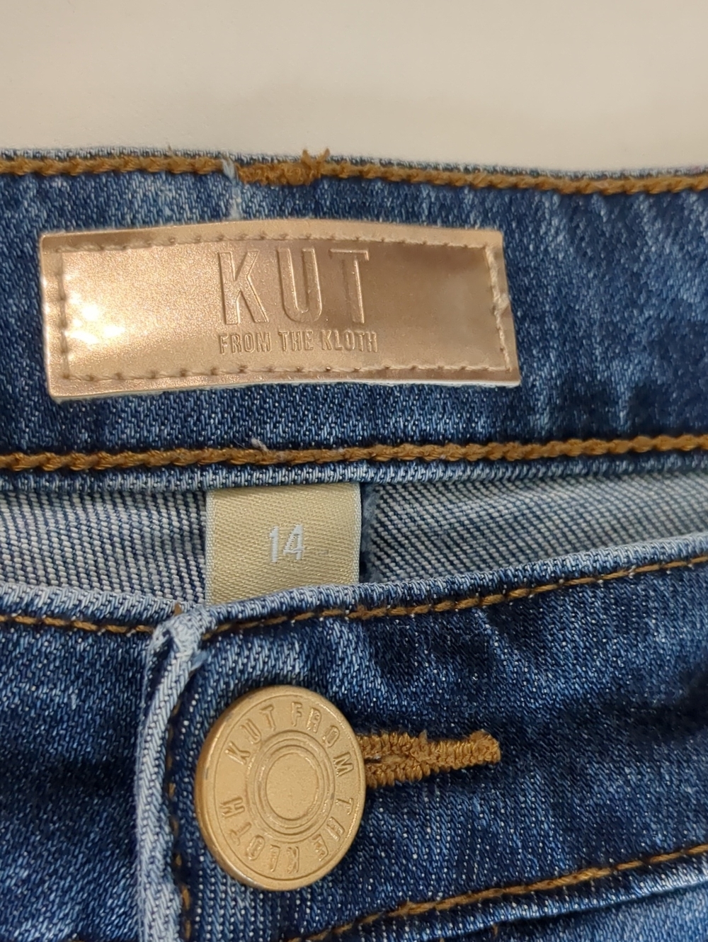 Kut From The Kloth Charlotte High Rise Wide Leg Medium Wash Jean Sz 14 - Picture 6 of 11